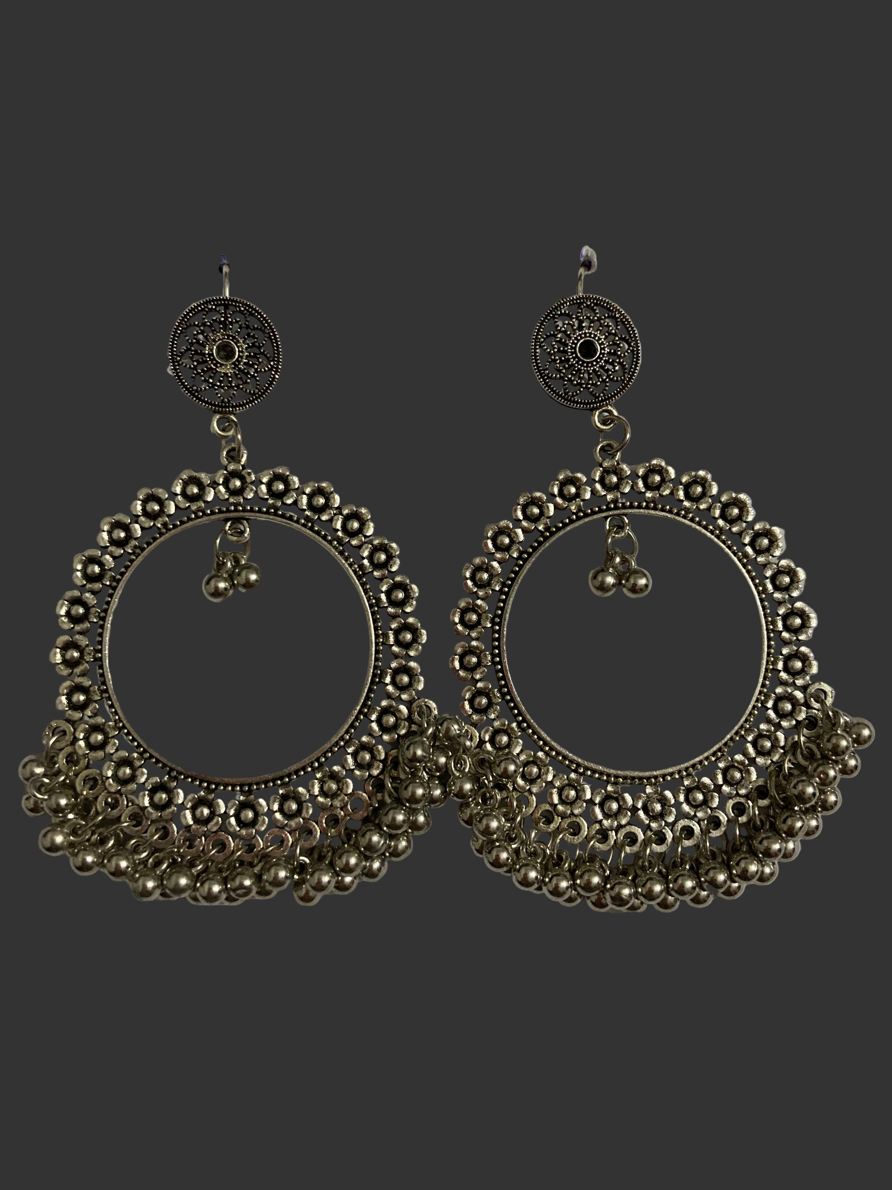 Ear-Ring
